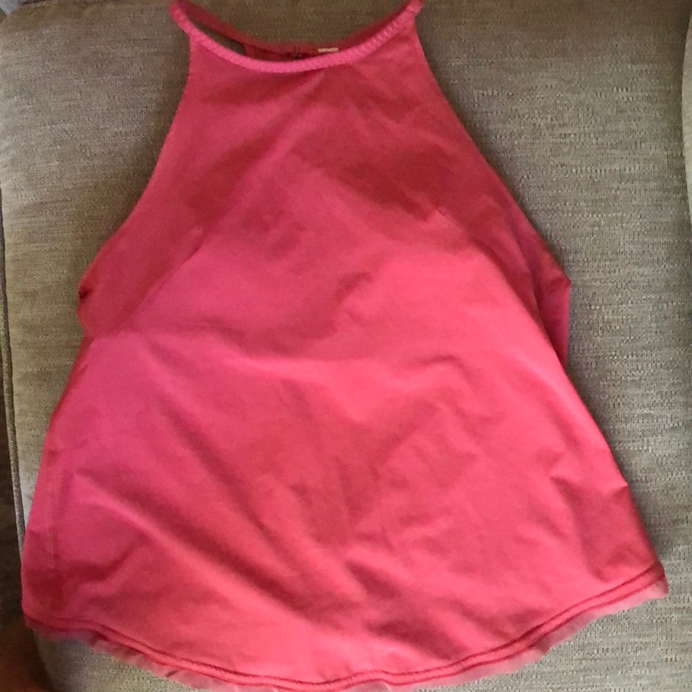 Lululemon crop top